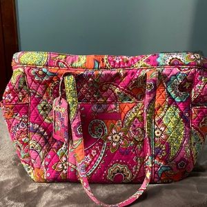Vera Bradley Get Carried Away Tote and Luggage Tag